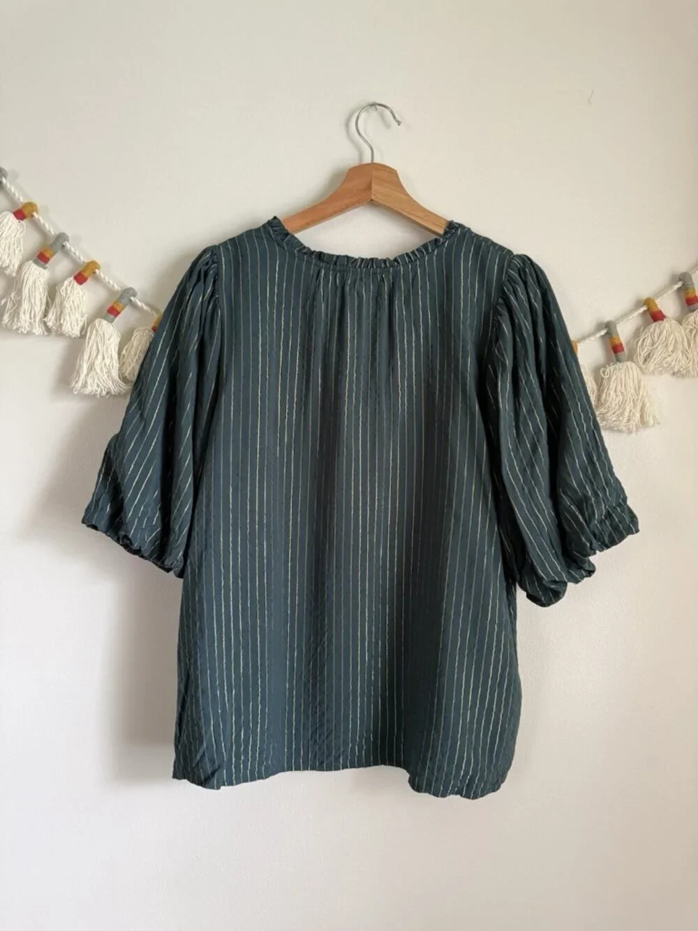 Loft Green Metallic Striped Puff Sleeve V-neck Relax Top Feminine Boho Beachy XL